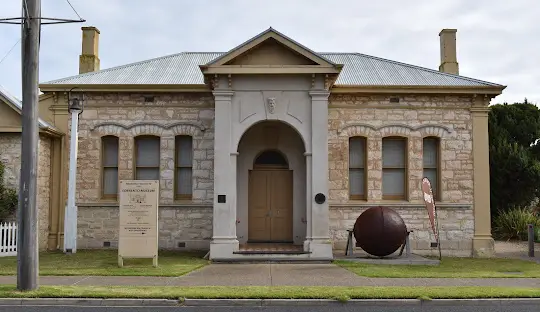 Sorrento historical – Sorrento Village