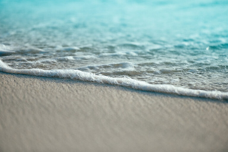 beach house rentals 1 768x512